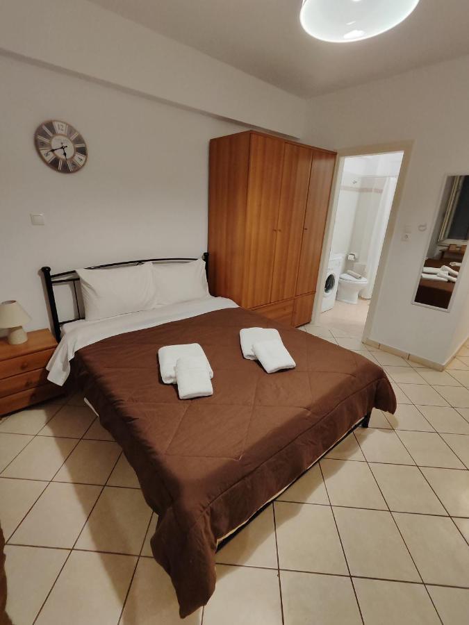 Central Home Ермополи Екстериор снимка